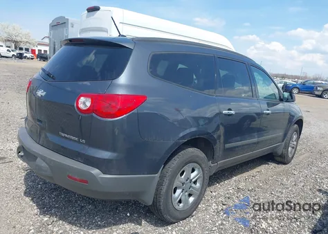 2012 Chevrolet Traverse Ls z USA, uszkodzony, nr VIN 1GNKREED9CJ405030